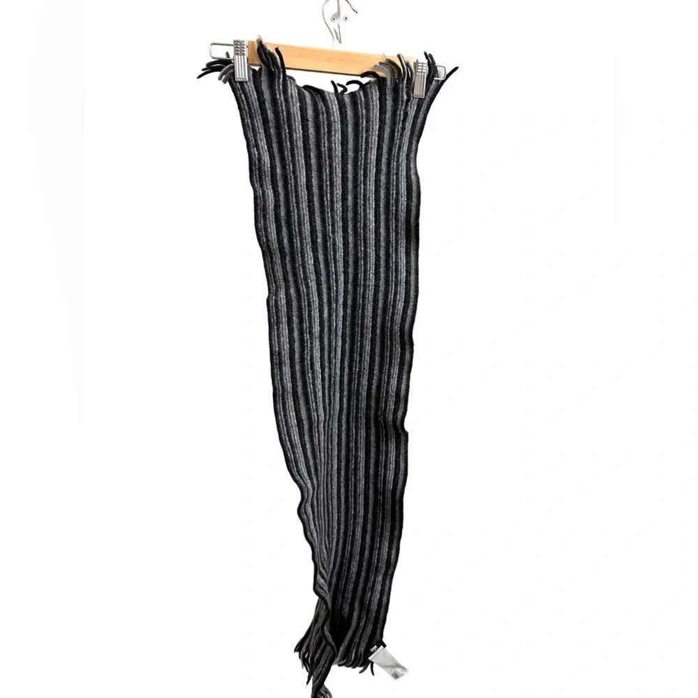 Hugo Boss scarf
